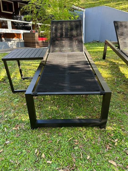 Conjunto de espreguiçadeira Noronha com mesa lateral - Imagem 7