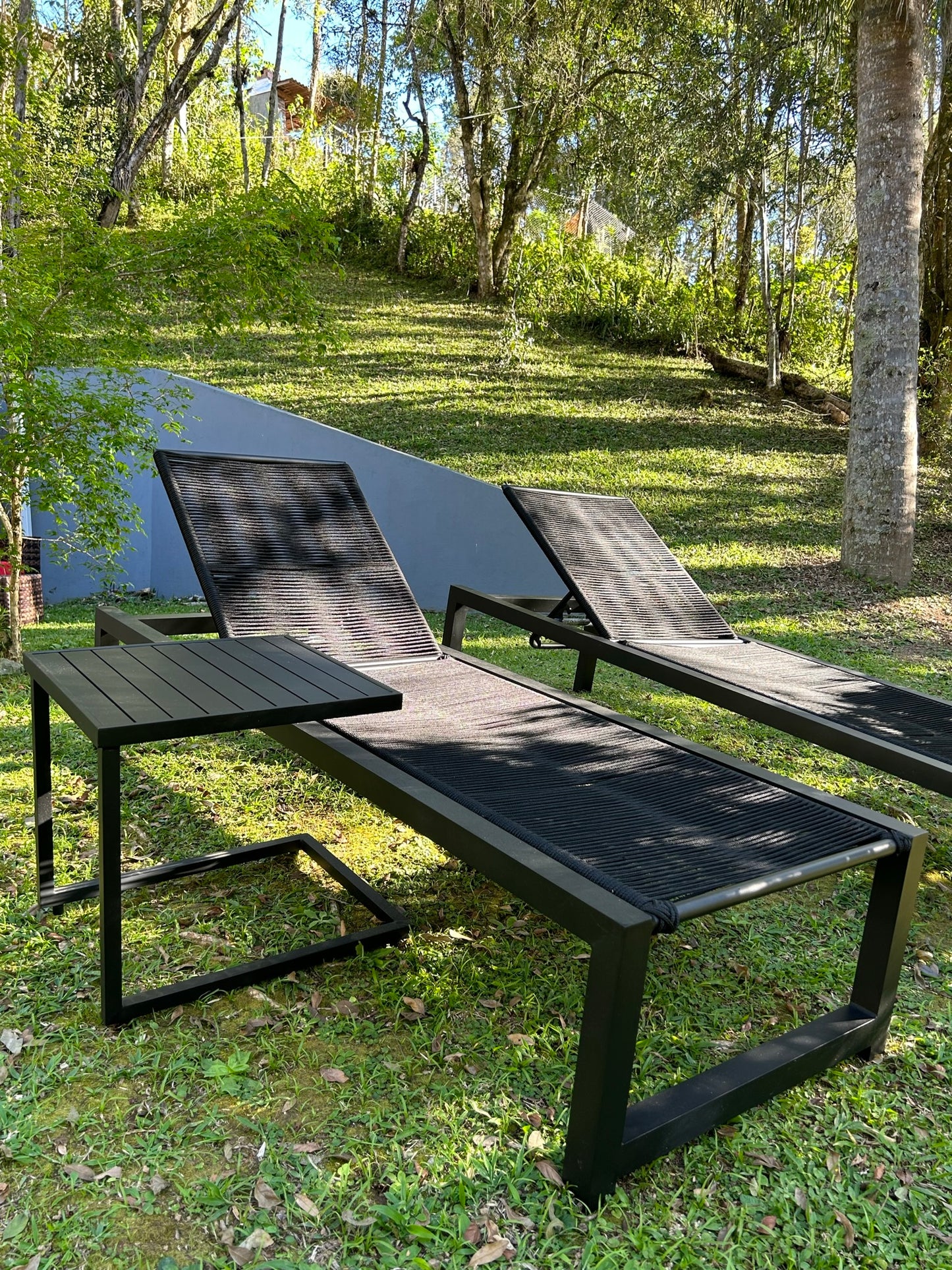 Conjunto de espreguiçadeira Noronha com mesa lateral - Imagem 8
