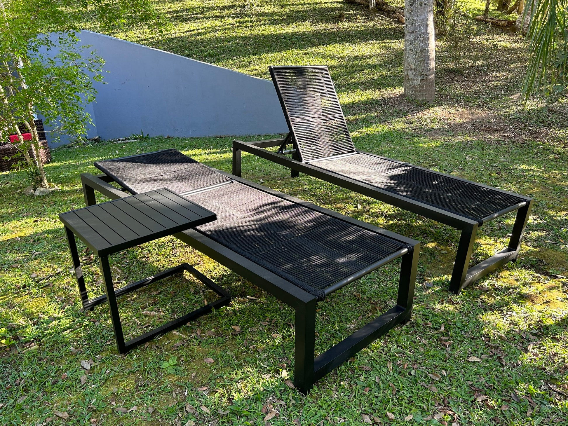 Conjunto de espreguiçadeira Noronha com mesa lateral - Imagem 11