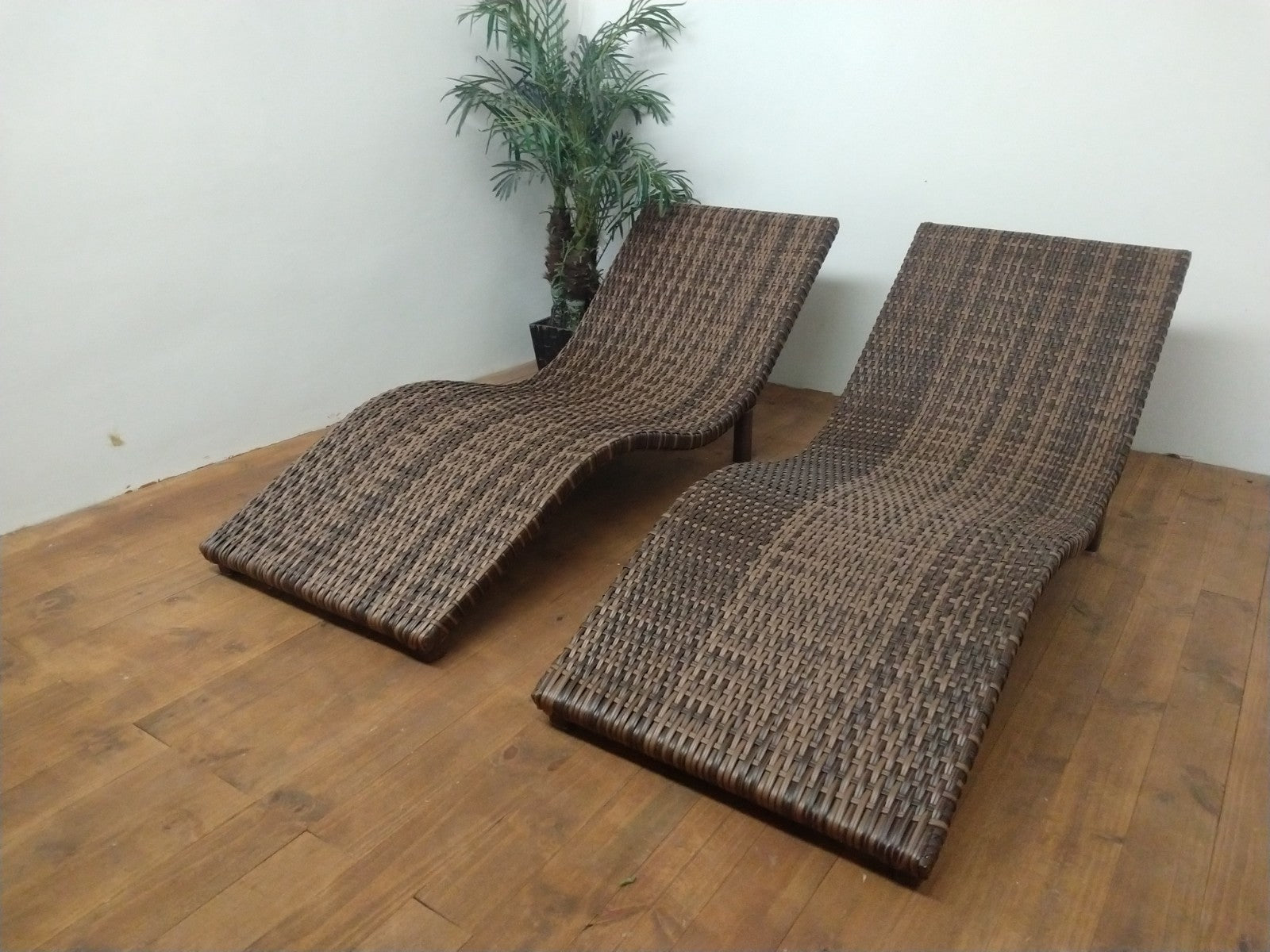 Espreguiçadeira de piscina em fibra sintética - Imagem 1