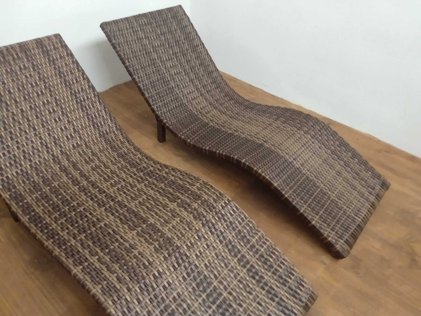 Espreguiçadeira de piscina em fibra sintética - Imagem 3